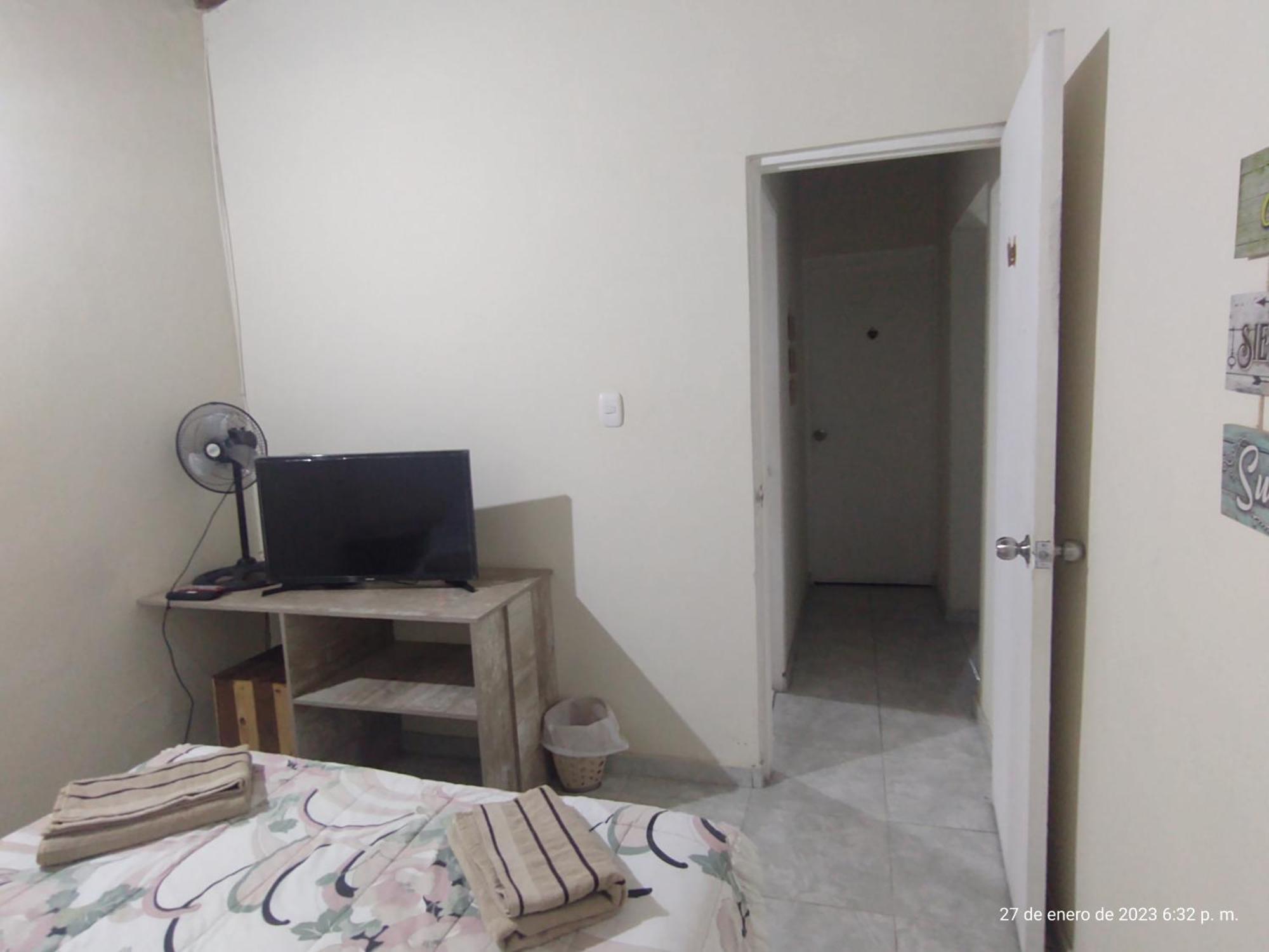 Pa Pasiar Hostal Медельїн Номер фото